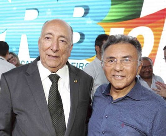 Odilon “dispara” contra o senador Pedro Chaves e o acusa de covarde por desistir de concorrer