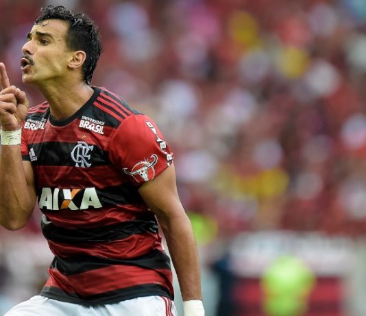 Flamengo vence Cruzeiro por 1 a 0, mas, permanece na vice-liderança do Brasileirão