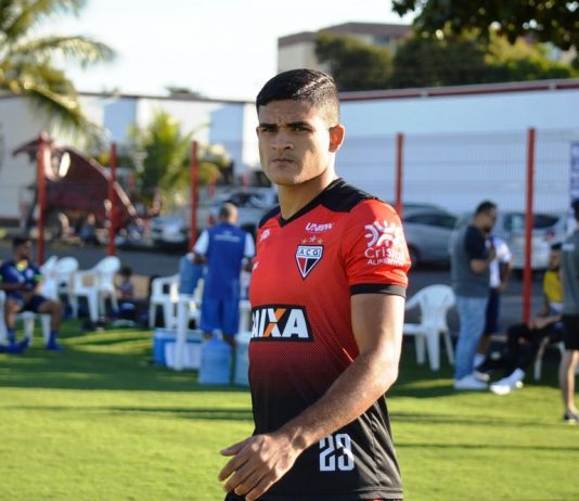 Sem Vagner Love, Santos vai atrás de Junior Brandão; empresário vê acerto próximo