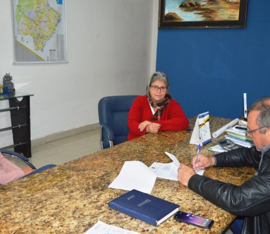 Prefeito Ricardo Fávaro anunciou hoje a reabertura do INSS em Itaquiraí