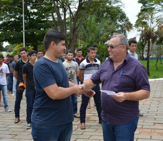 Exército realiza solenidade de entrega de CDI, em Itaquiraí