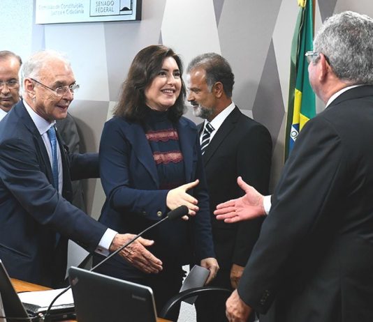 Senado oficializou há pouco, senadora Simone Tebet como presidente da CCJ