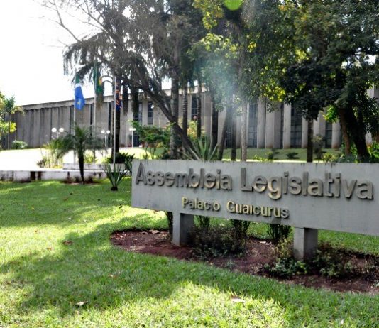 Deputados estaduais abrem a 11ª legislatura nesta segunda-feira