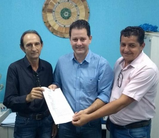 Vereador Cícero reivindica ao deputado Renato, recursos de emenda ao Hospital S. Francisco