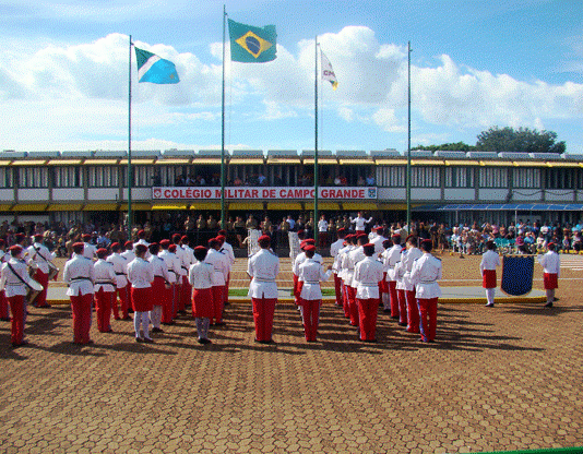 MEC finaliza proposta de implantação de mais escolas cívico-militares no país