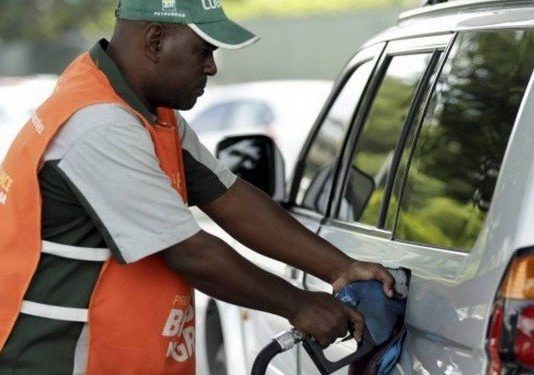 Preço da gasolina tem nova queda em Dourados e combustível já pode ser encontrado por R$ 3,56