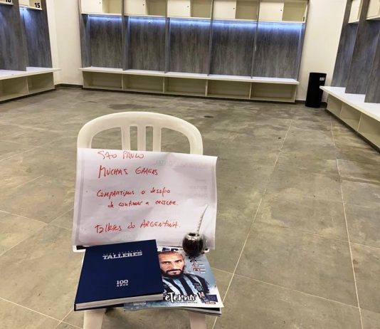 Talleres limpa vestiário do Morumbi e deixa carta com recado após eliminar São Paulo