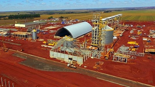Dourados bate recorde e gera 4.441 empregos em janeiro