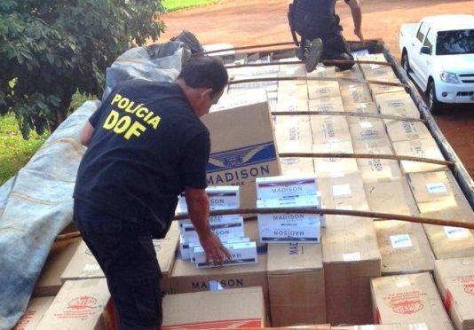 Mais 2 policiais são condenados a 11 anos de prisão na “máfia dos cigarros”