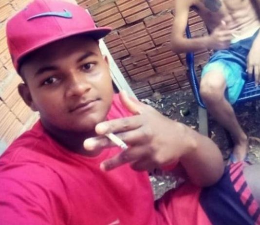 Suspeito de envolvimento em assalto morre em troca de tiros com a polícia