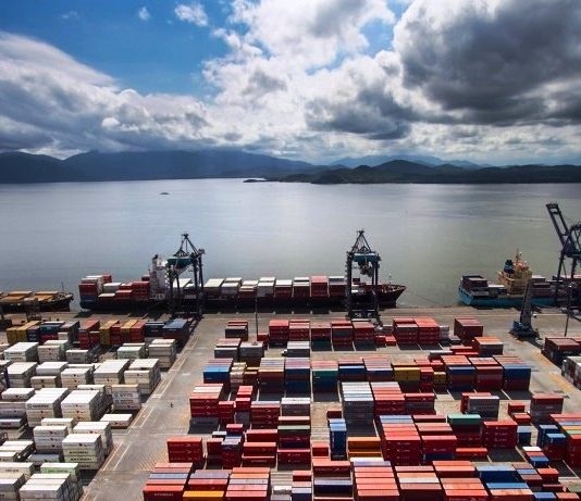 Começa leilão de arrendamento de seis terminais portuários no Pará