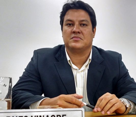 Vereador é acusado de ameaça de morte e divulgação de foto íntima da ex