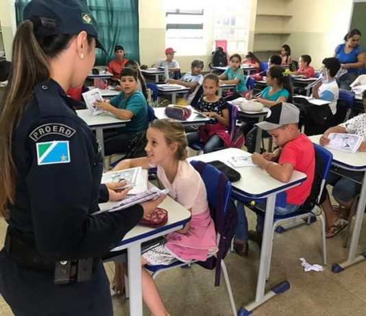 Secretaria de Educação e Polícia Militar iniciam o PROERD a alunos de Itaquiraí