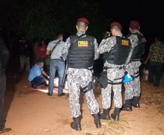 Bebedeira termina com homem assassinado a facadas pelo ex-cunhado