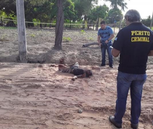 Corpo é encontrado sem cabeça em rua de Coxim