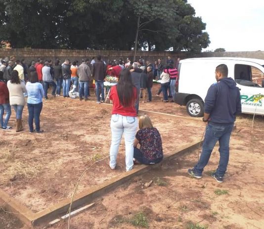 Comoção total marca o velório e sepultamento de Alécio Júnior, de Itaquiraí