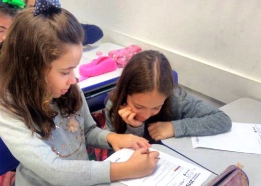 Escola do Sesi de Dourados ganha medalha de ouro em olimpíada internacional de Matemática