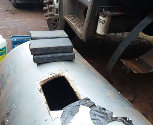 Cocaína apreendida em carreta seria levada para o litoral de SP e ultrapassou 250kg