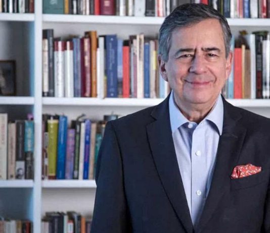Morre o jornalista Paulo Henrique Amorim aos 77 anos