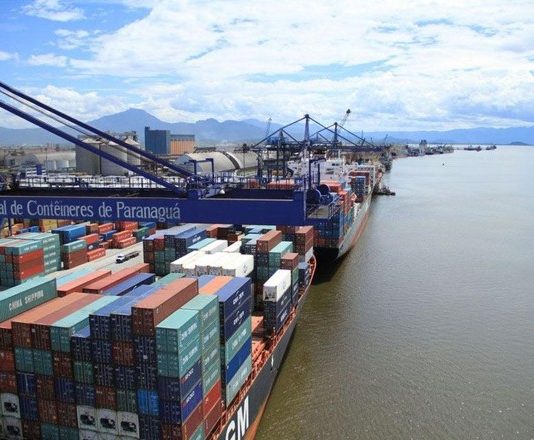 Governo Federal promove leilão de três áreas portuárias nesta terça-feira