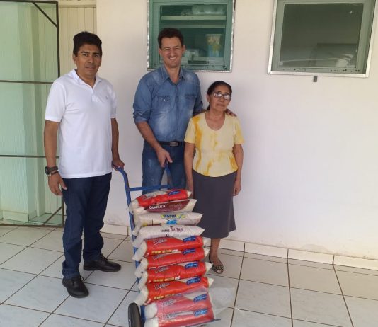 Dona Guida faz doação de arroz ao Hospital São Francisco com apoio de “Amigos do HSF”