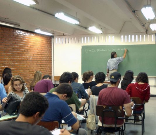 MEC divulga mais orientações a participantes do Encceja