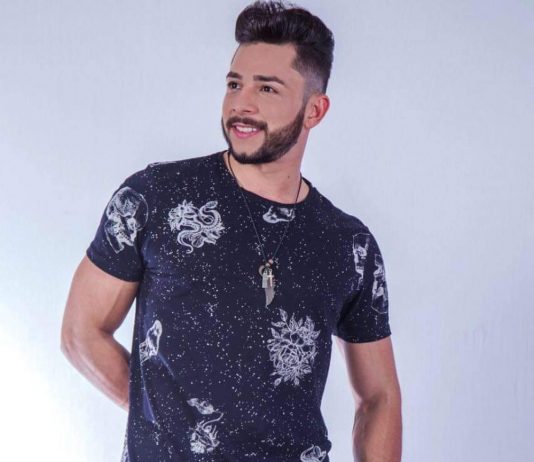 TRAGÉDIA: cantor sertanejo nascido em Itaquiraí morre após carro bater em árvore na BR-163