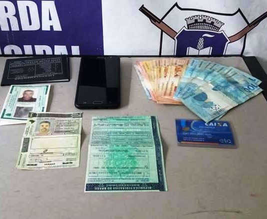 Golpista é preso tentando sacar R$ 47 mil usando nome falso, em agência bancária de Dourados