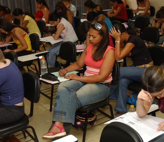 Enem termina com 27,19% de ausentes, menor taxa desde 2009