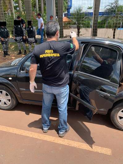 22-01 - carro roubado