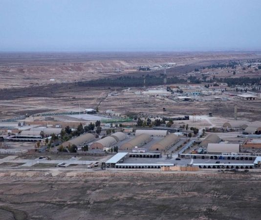 Irã dispara mísseis contra alvos norte-americanos no Iraque