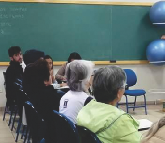 UnAPI abraça idosos com oferta de vagas em disciplinas e projetos de extensão, cultura e esporte