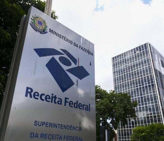 Receita libera hoje consulta ao último lote de restituição do IR 2026
