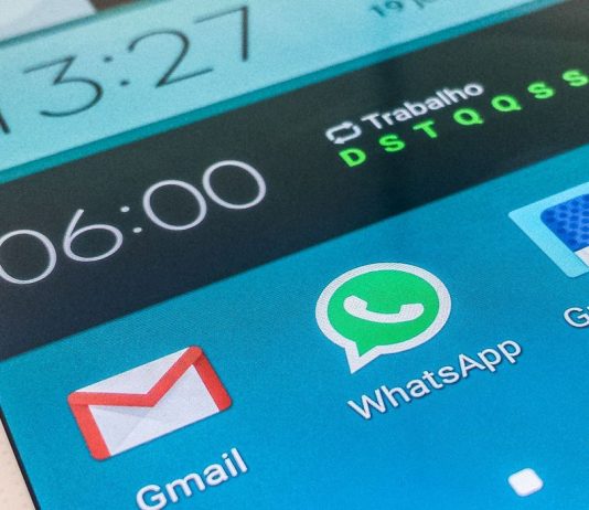 Eleições: TSE tem canal para denúncia de disparos em massa no WhatsApp