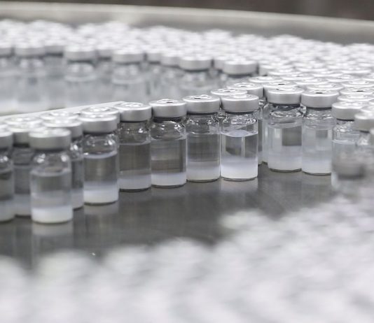 Butantan entrega mais 1 milhão de doses de vacina contra covid-19