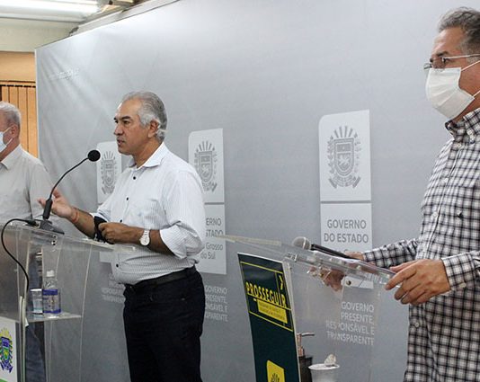 Novo decreto reabre comércio e define toque de recolher pela bandeira de cada cidade a partir de segunda