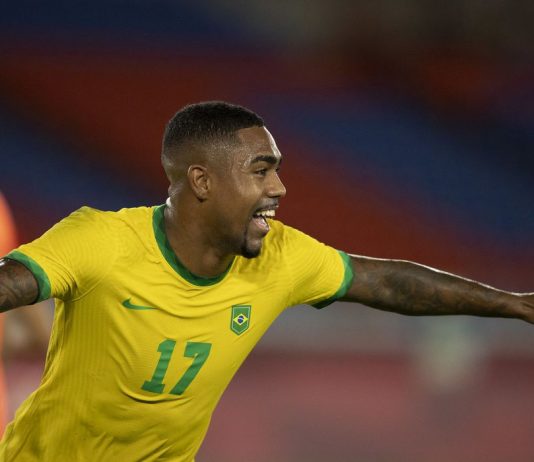 Brasil derrota a Espanha e é bicampeão olímpico no futebol em Tóquio
