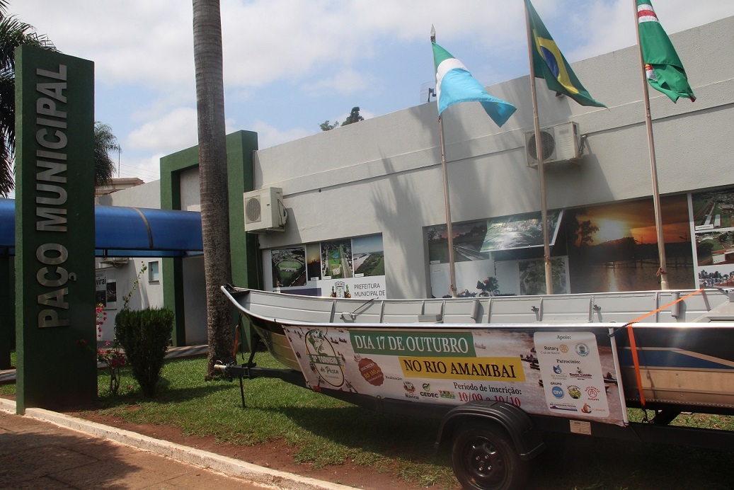 Barco de aluminínio será um dos prêmios que serão sorteados na III Festa da Pesca de Naviraí