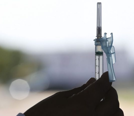 Campanha de Mega Vacinação contra covid-19 começa neste sábado