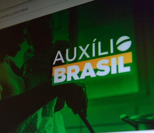 Caixa paga hoje Auxílio Brasil a beneficiários com NIS final 7