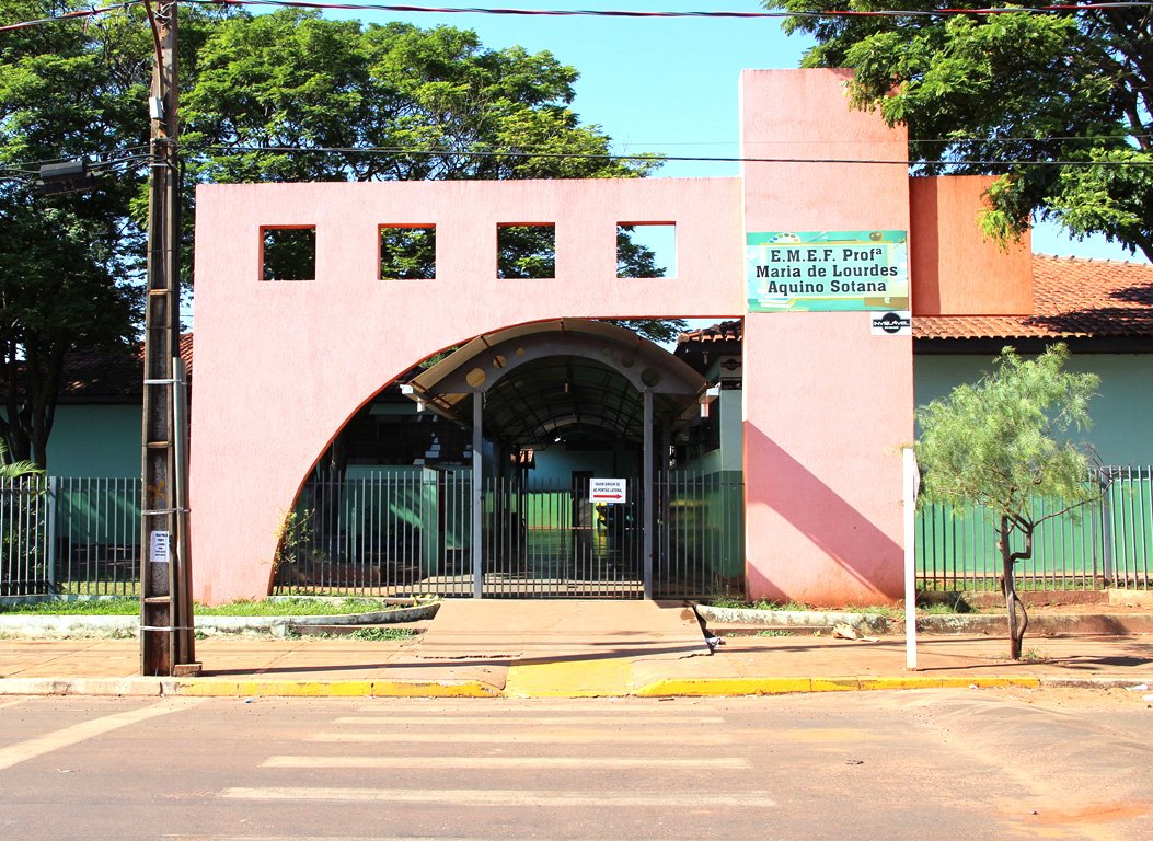 Escola-Maria-aquino