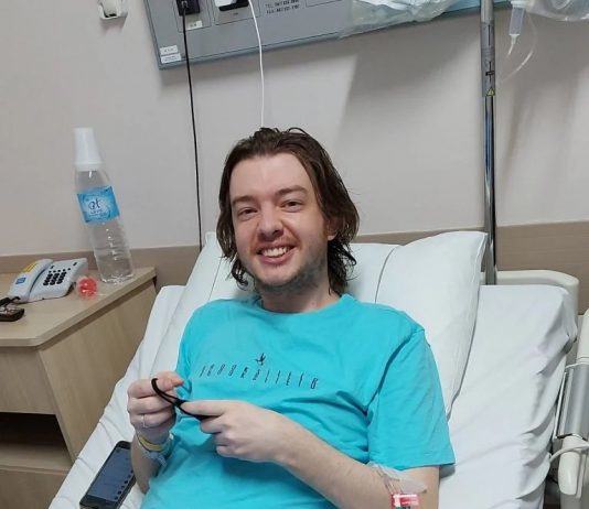 Twitter derruba conta da mãe de Bruno Graf, jovem que morreu depois de tomar a vacina da AstraZeneca