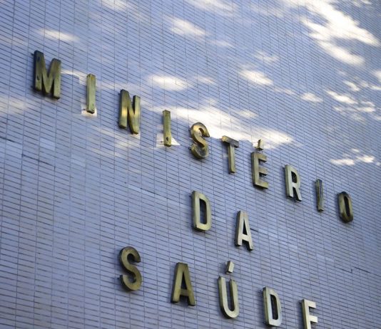 Uma em cada dez crianças de até 5 anos está acima do peso no Brasil
