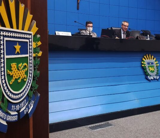 Três projetos estão pautados para a sessão plenária desta quinta-feira