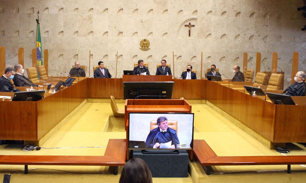 bancoimagemfotoaudiencia_ap_454780