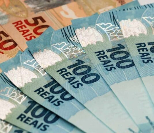 INSS paga 1ª parcela do décimo terceiro; veja quem pode receber