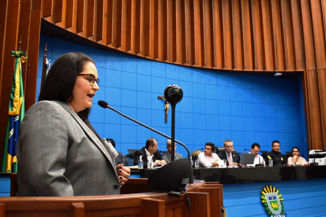 09.05.22 Prefeita de Naviraí cobra duplicação da BR-163 durante audiência pública na Assembleia Legislativa
