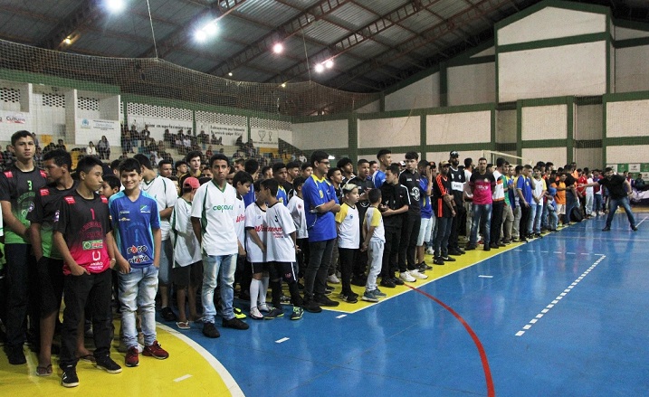 09.05.22 Prefeitura de Naviraí dá início a três competições de futsal envolvendo 75 equipes e mais de 700 atletas (5)