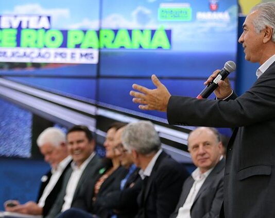 Reinaldo Azambuja e Ratinho Jr discutem construção de ponte entre Batayporã (MS) e São Pedro (PR)