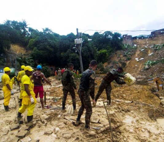 Pernambuco contabiliza 61.596 pessoas desalojadas e 9.631 desabrigadas